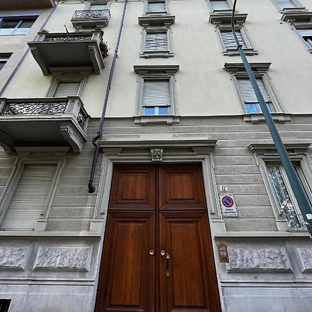 Elegante E Accogliente Appartamento A Torino Екстериор снимка