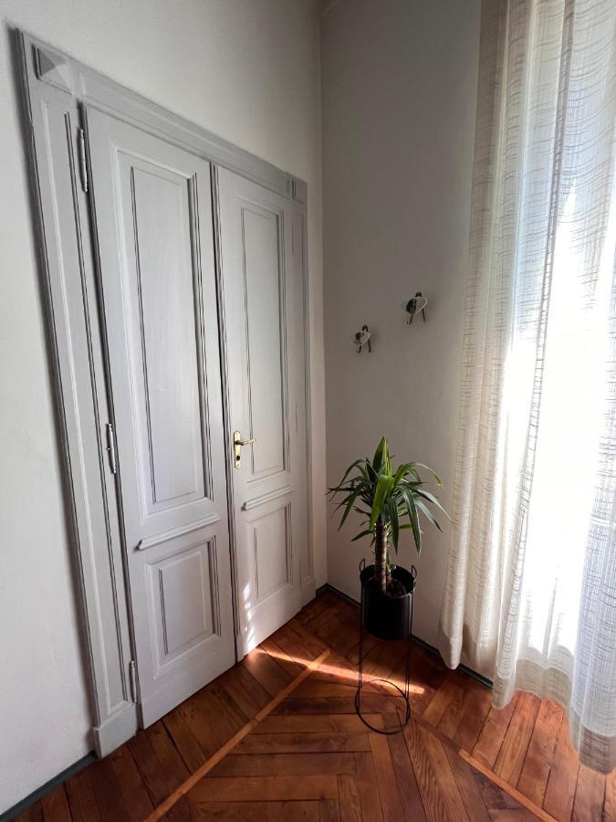 Elegante E Accogliente Appartamento A Torino Екстериор снимка