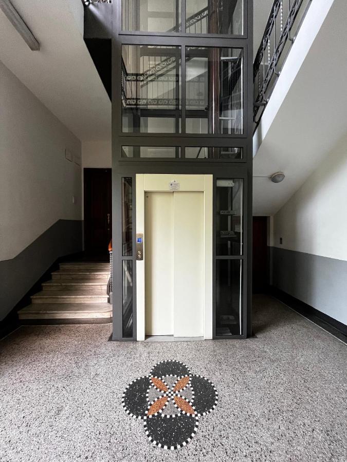 Elegante E Accogliente Appartamento A Torino Екстериор снимка